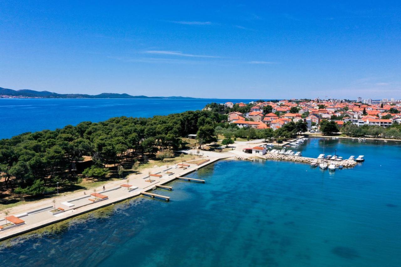 Caisa- Luxury Apartment 20 M From The Sea 扎达尔 外观 照片